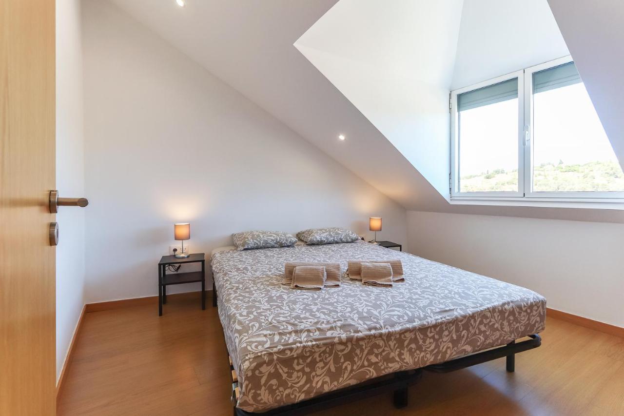 Vita Portucale ! Concept Apartment Campo Ourique Lisboa Екстериор снимка